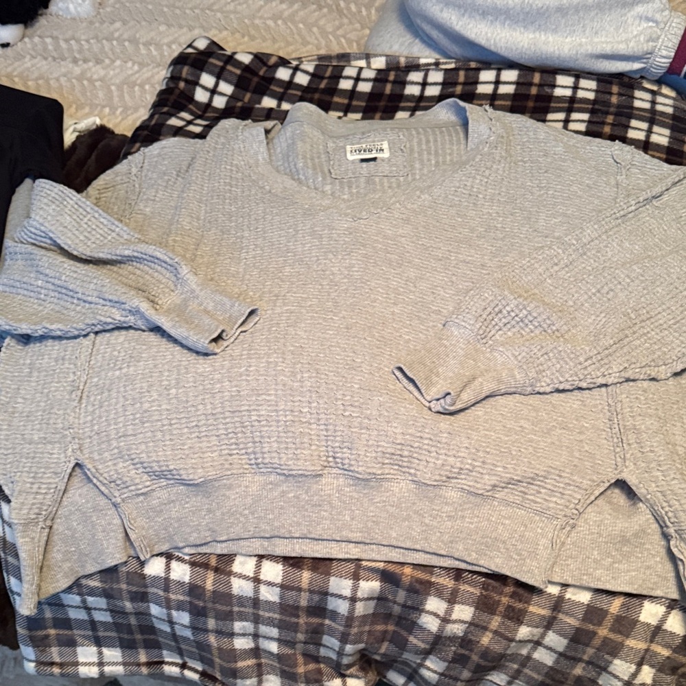 America Eagle Light Gray Crewneck Sweater
